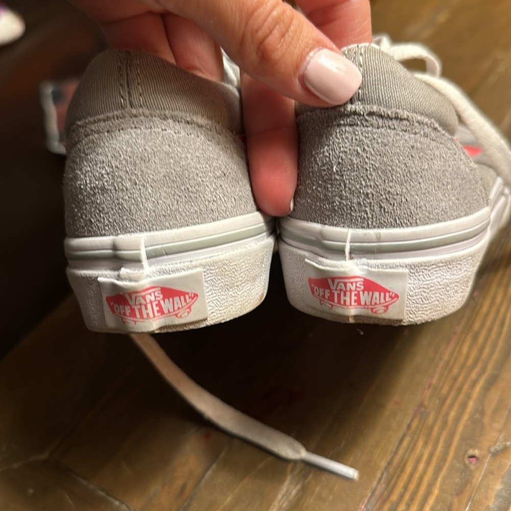 Little girls gray and pink vans - Picture 5 of 5